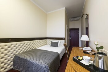 Congress Hotel