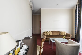 Congress Hotel