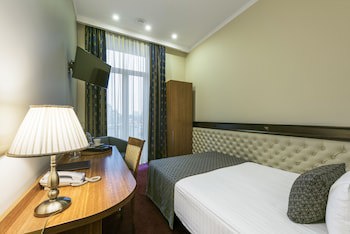 Congress Hotel