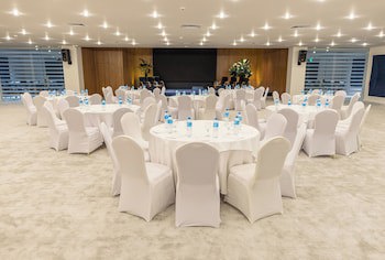 Desert Rose Resort