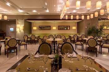 Desert Rose Resort