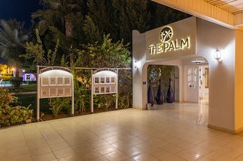 Desert Rose Resort