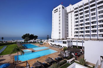 Anezi Tower Hotel