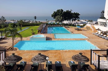 Anezi Tower Hotel