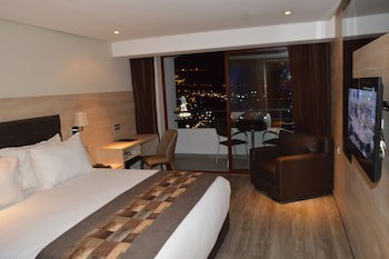 Anezi Tower Hotel
