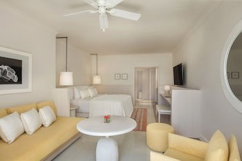 Lux Belle Mare