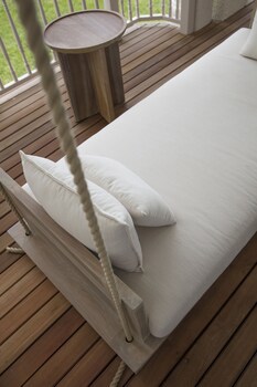 Lux Belle Mare