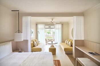 Lux Belle Mare