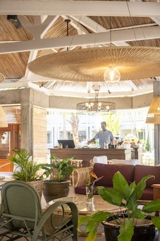 Veranda Grand Baie Hotel & Spa