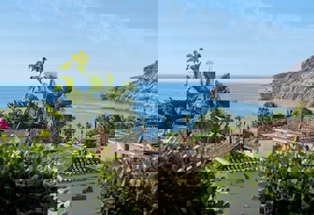 Columbia Beach Resort