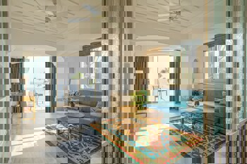 Columbia Beach Resort