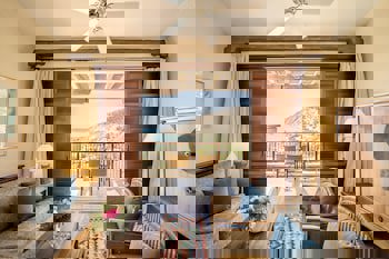 Columbia Beach Resort