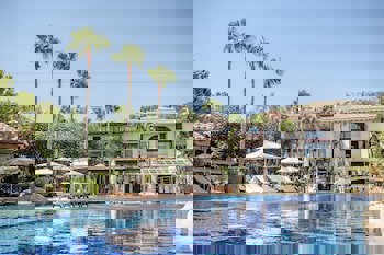 Columbia Beach Resort