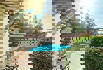 Columbia Beach Resort