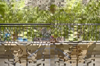 Columbia Beach Resort