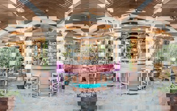 Columbia Beach Resort