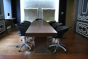 987 Design Prague Hotel