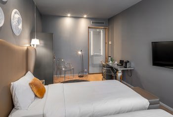 987 Design Prague Hotel