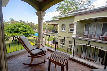 Cc Beach Front Papagayo All Inclusive