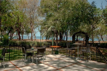 Cc Beach Front Papagayo All Inclusive