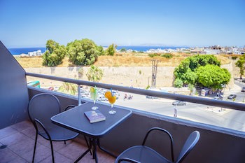 Castello City Hotel