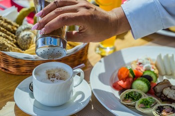 Castello City Hotel