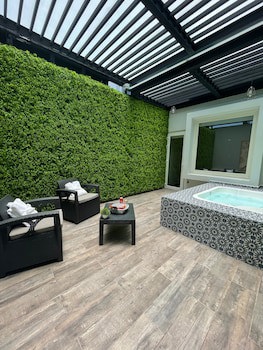 Fato Hotel