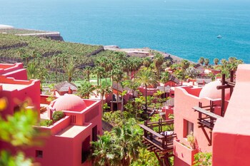 The Ritz-Carlton Tenerife, Abama