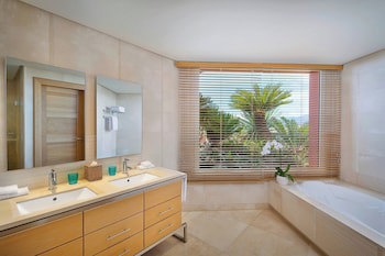 The Ritz-Carlton Tenerife, Abama