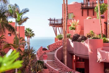 The Ritz-Carlton Tenerife, Abama