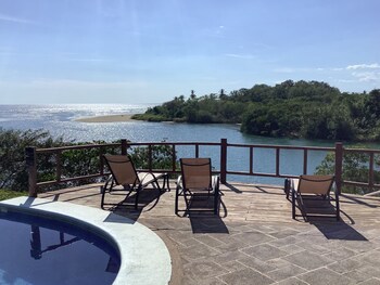 Casa Caletas