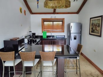 Casa Caletas