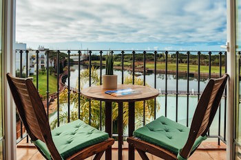 Domes Lake Algarve, Autograph Collection