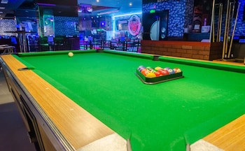 Avenue Hotel