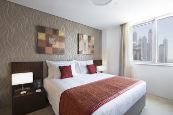 Avenue Hotel