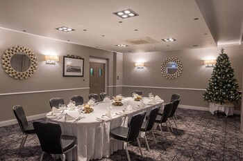 Rosslea Hall Hotel