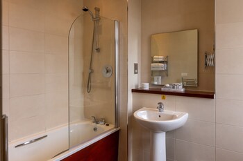 Rosslea Hall Hotel