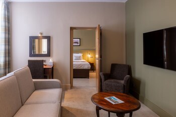 Rosslea Hall Hotel