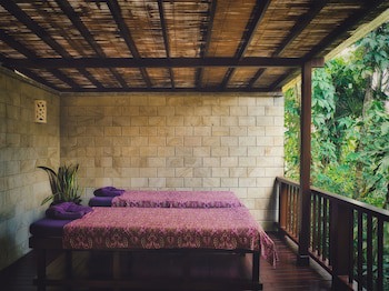 Hanging Gardens Of Bali