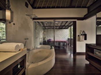 Hanging Gardens Of Bali