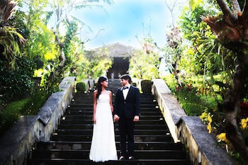Hanging Gardens Of Bali