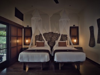 Hanging Gardens Of Bali