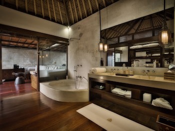 Hanging Gardens Of Bali