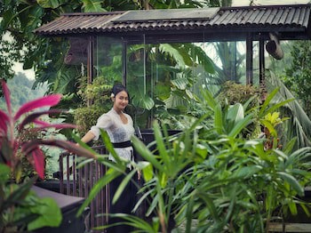 Hanging Gardens Of Bali