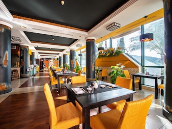 Sh Villa Gadea Hotel