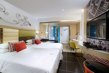 Chateau Beach Resort