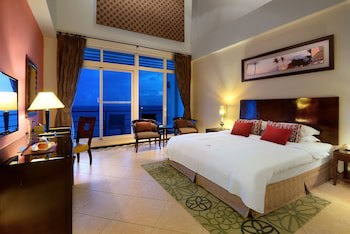 Chateau Beach Resort