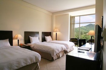 Chateau Beach Resort