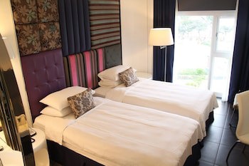 Chateau Beach Resort