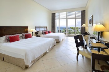 Chateau Beach Resort